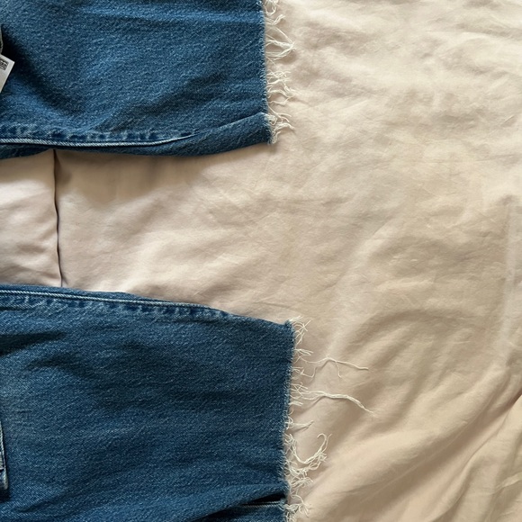 Levi straight leg Jean size 29 - Picture 3 of 6